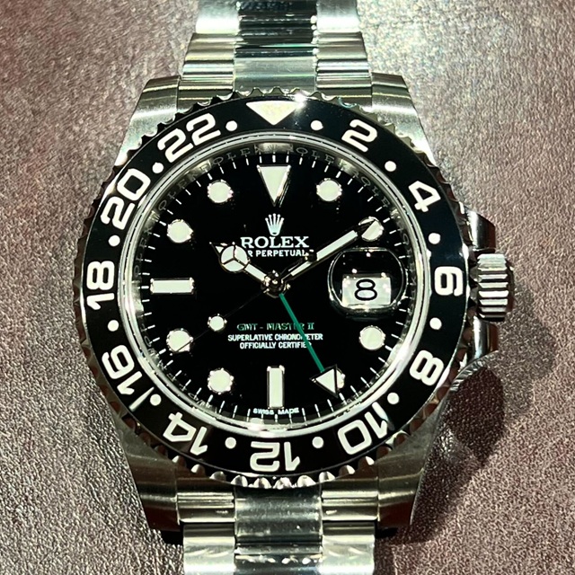 ブラックベゼル仕様のGMT-MASTER II