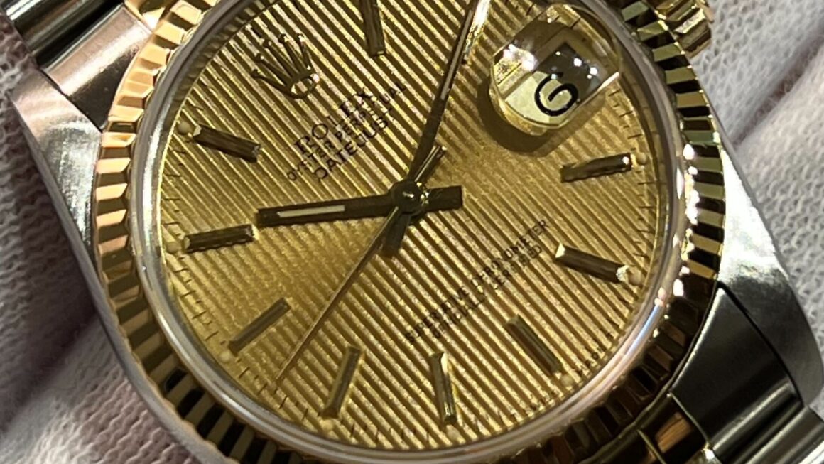 31mmのタペストリーダイヤル
