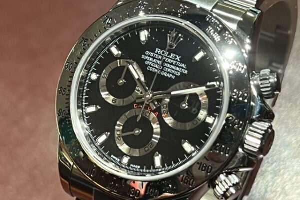 完全自社ムーブはここから…