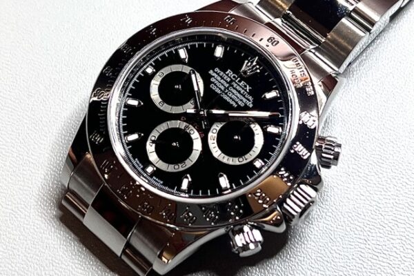 完全自社製へ…歴史的なモデル　Ref.116520