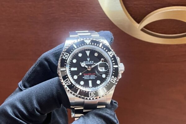 存在感MAXのデカ厚ロレックス！　Ref.126600